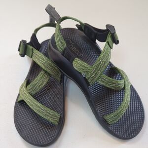 Chaco, Green Striped Sandals. Sz 4